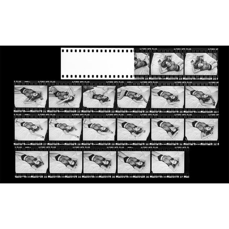 Elle Brittain star naked pics