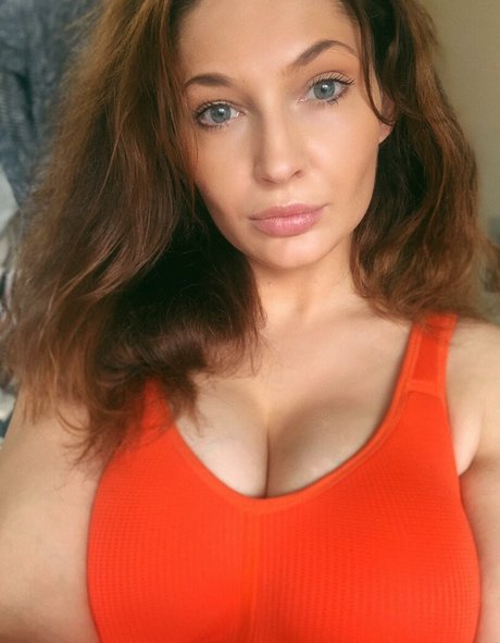 lollipopfields model erotic photo