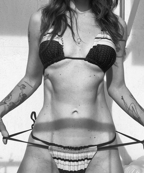 Ana Canas exclusive star galleries