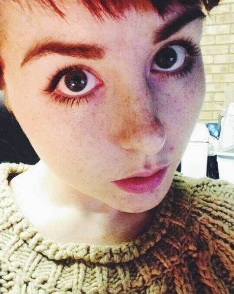 Leahloveschief star nudes pic