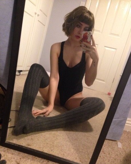 Leahloveschief model high quality images