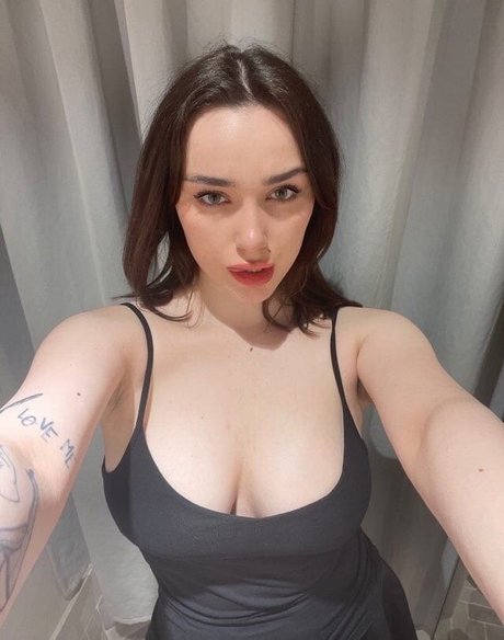 xHot slutx naked model galleries