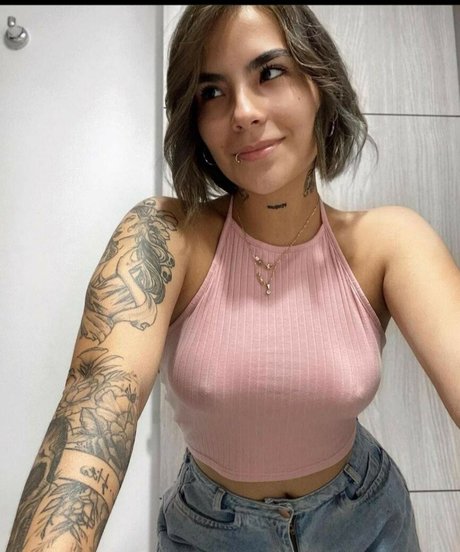 Camila Arbelaez top star photo