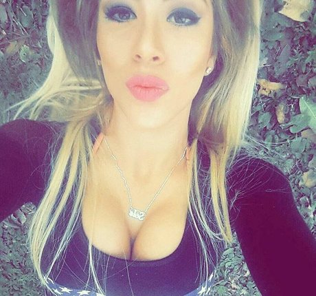 Sole Cardoso star pornographic pics