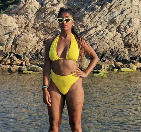 Dinusha pornstar perfect picture