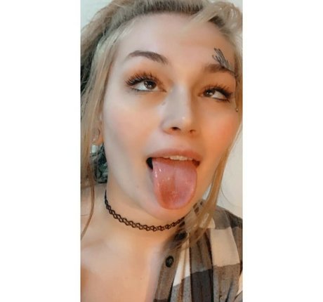 Shoobz model sexy galleries