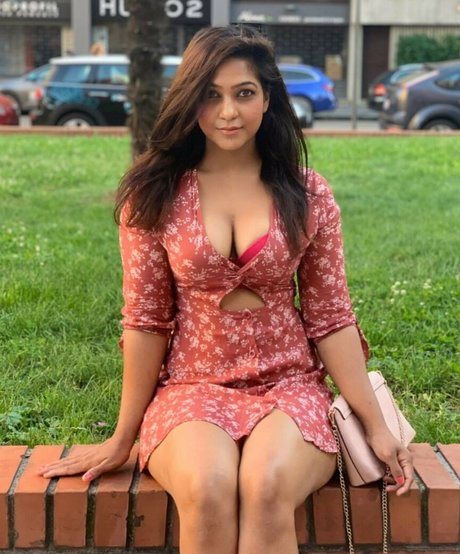 Gaanu Prasadi hot actress galleries