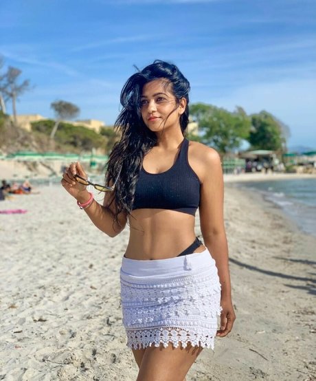 Gaanu Prasadi pornstar naked photos