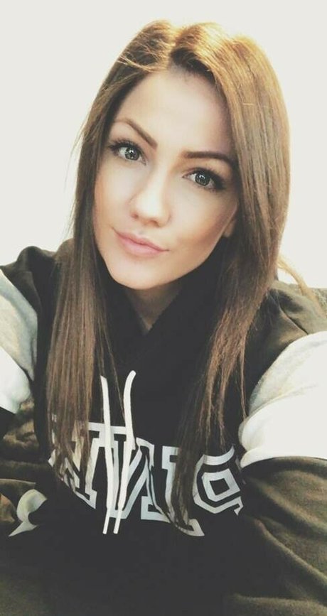 KayPea porn star photos