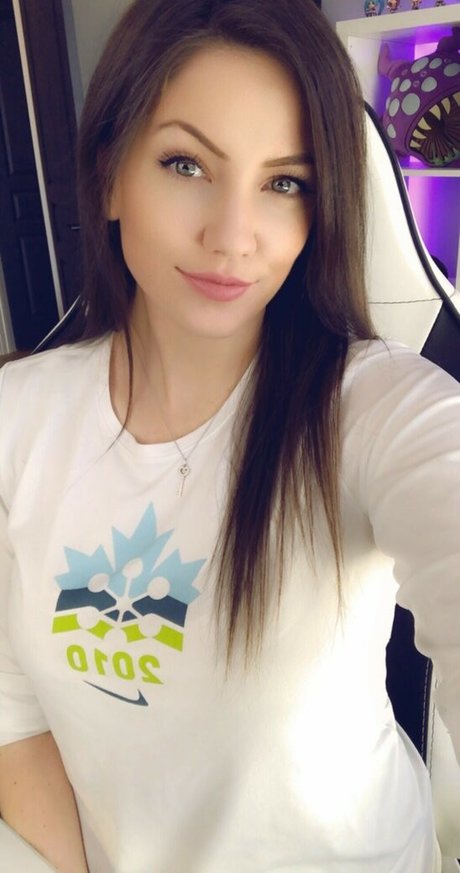 KayPea adult actress archive