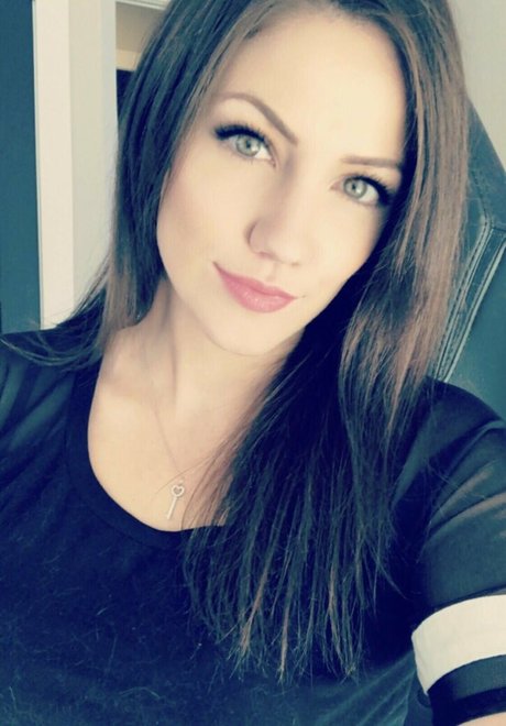 KayPea pornstar sexy pic