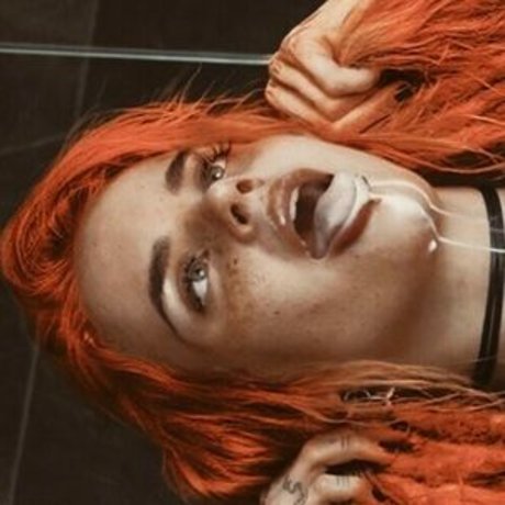 biondazworld_ star exclusive image