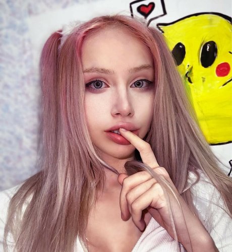 curvy kitty onlyfans adult image