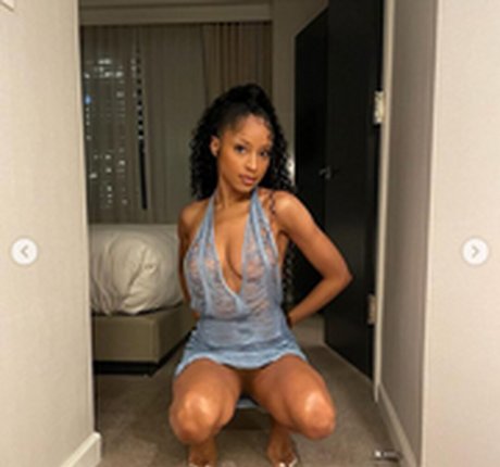 feet milf onlyfans sexy nudes images