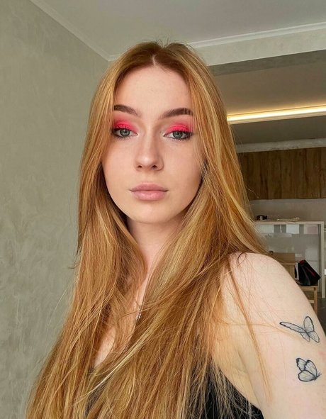 DanyaDaddy beautiful pornstar archive