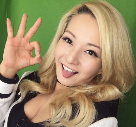 Reina Scully nice model gallery