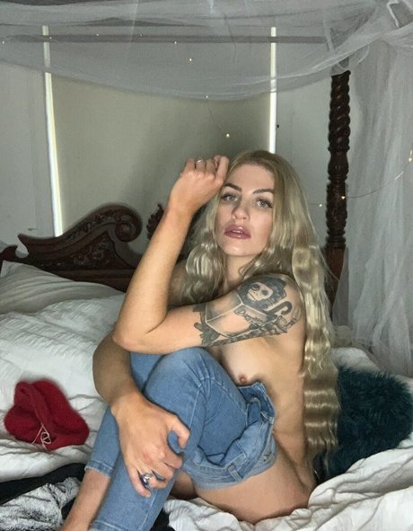 scandal onlyfans beautiful porn photo