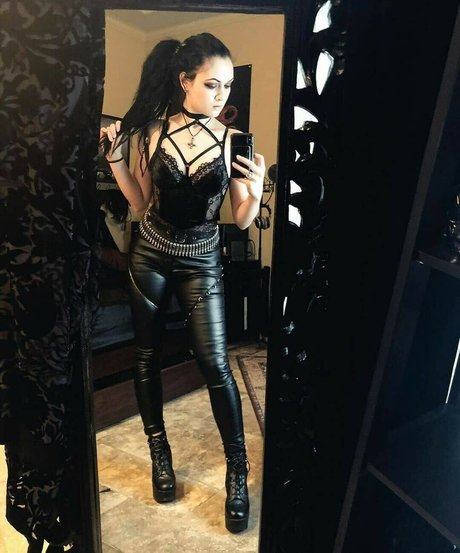 nude asian onlyfans perfect picture