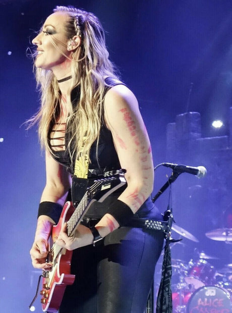 fingering pussy onlyfans art xxx photos