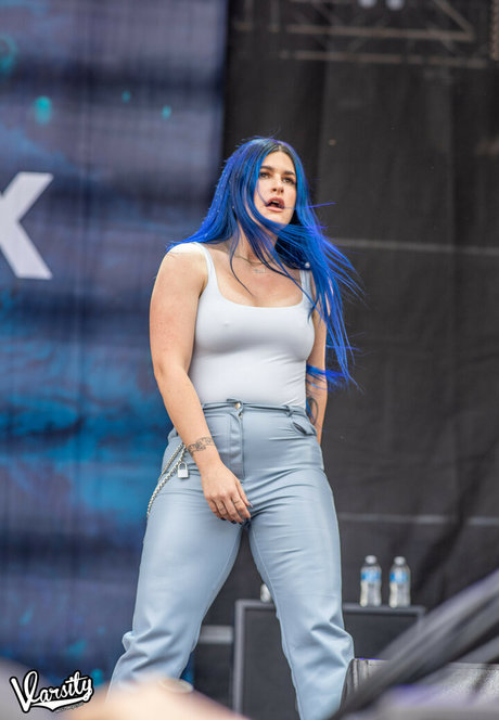 40 onlyfans porn gallery