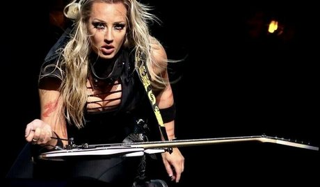 tiny onlyfans hot sexy pictures