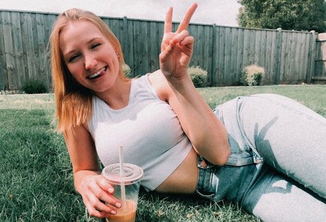 skinny shemale onlyfans perfect photos