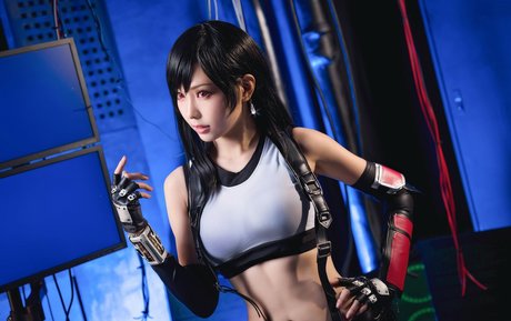 Ely Cosplayer exclusive star galleries