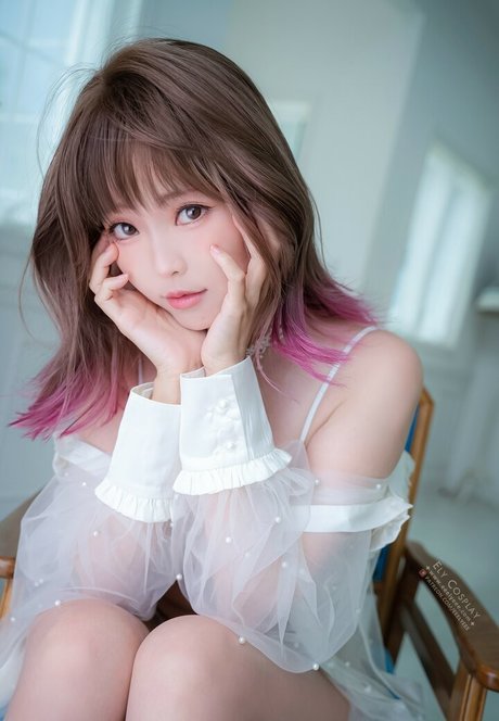 Ely Cosplayer pornographic model images