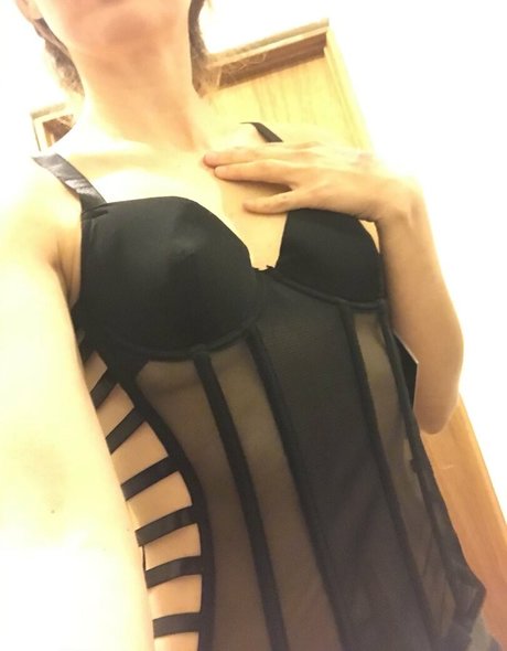 Lindsey Doe nice actress gallery