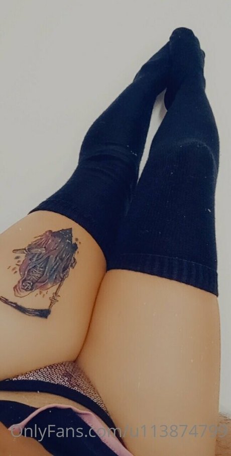 Itzel Loera star high quality gallery