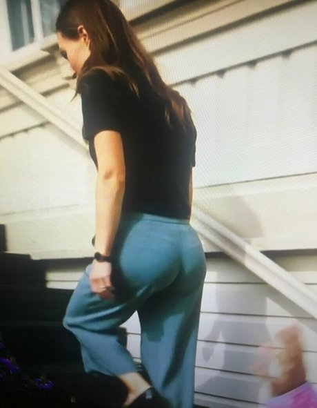 ass spread onlyfans porn pics