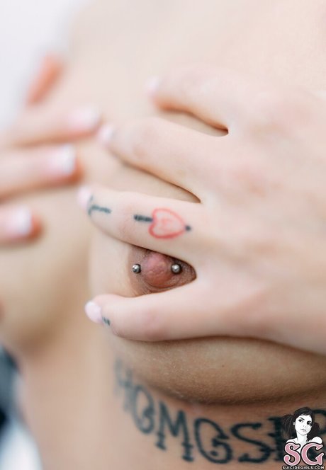 Valeriyaa pornstar naked gallery