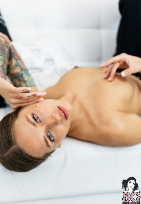 Valeriyaa pretty star galleries