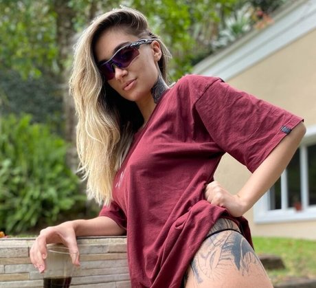 Jade Sampaio model art img