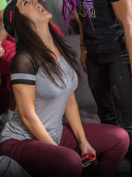 Bayley WWE Wrestler hd star pictures