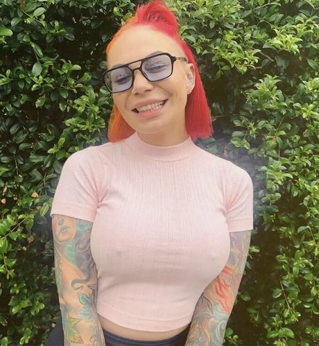 Spittingdiamonds top star gallery