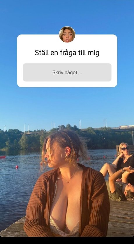 Amelia Tidd model porn photos