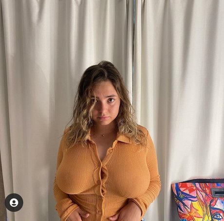 Amelia Tidd hot pornstar pictures