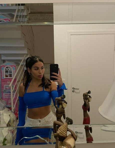 Nglnicole hot star pics