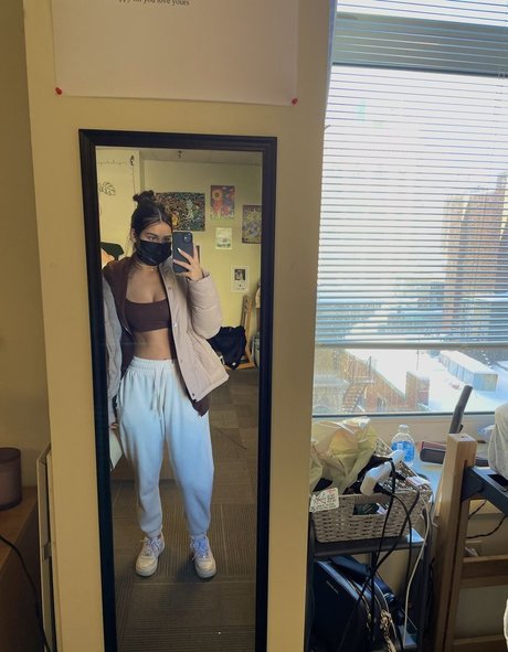 Nglnicole sexy star photo