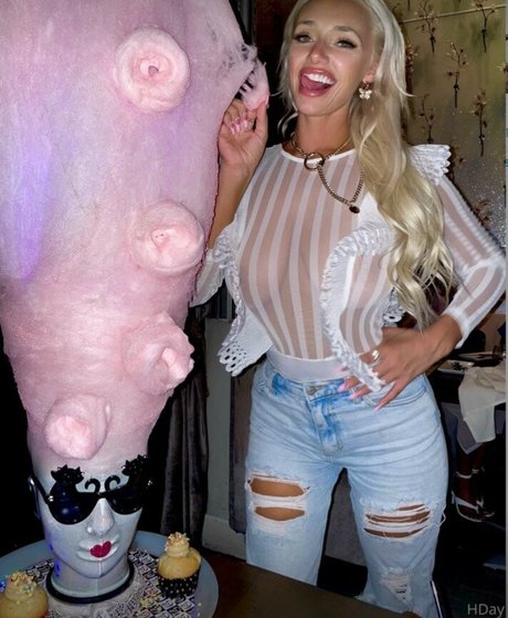 Cass Holland pornographic model gallery