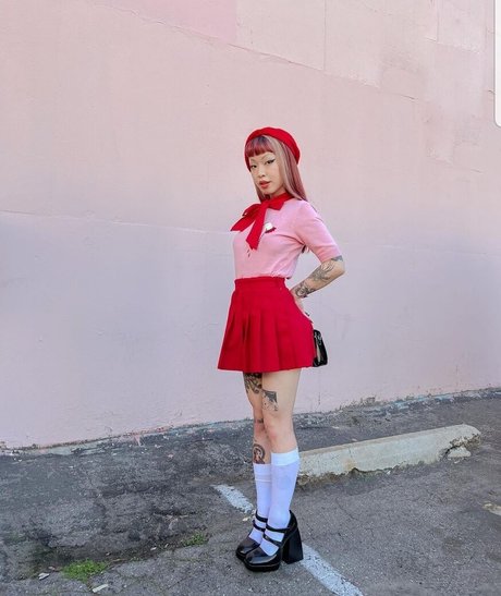 Olivya Nora model naked archive