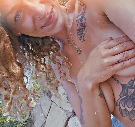 curly sue trip xxx actress pics