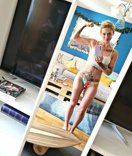 curly sue trip adult star photo