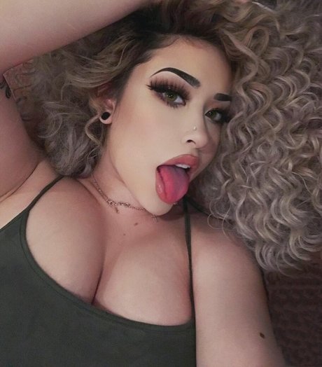 A jellyy pornographic actress archive