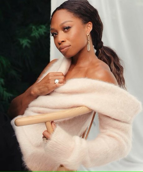Allyson Felix pornstar exclusive photos