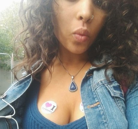 Moya Lothian McLean star high quality pics