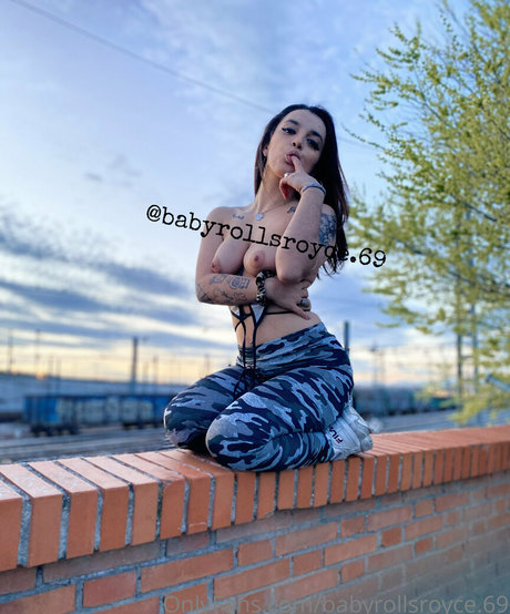 babyrollsroyce 69 star sexy gallery