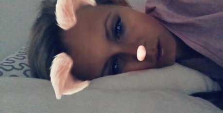 Julia Simic pornstar top photos