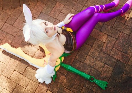 Elfvie pornstar nude archive